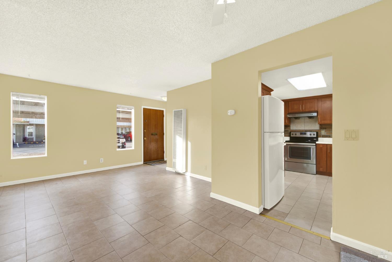 175 Del Sur Court Fairfield, CA 94533 - Photo 11 of 57