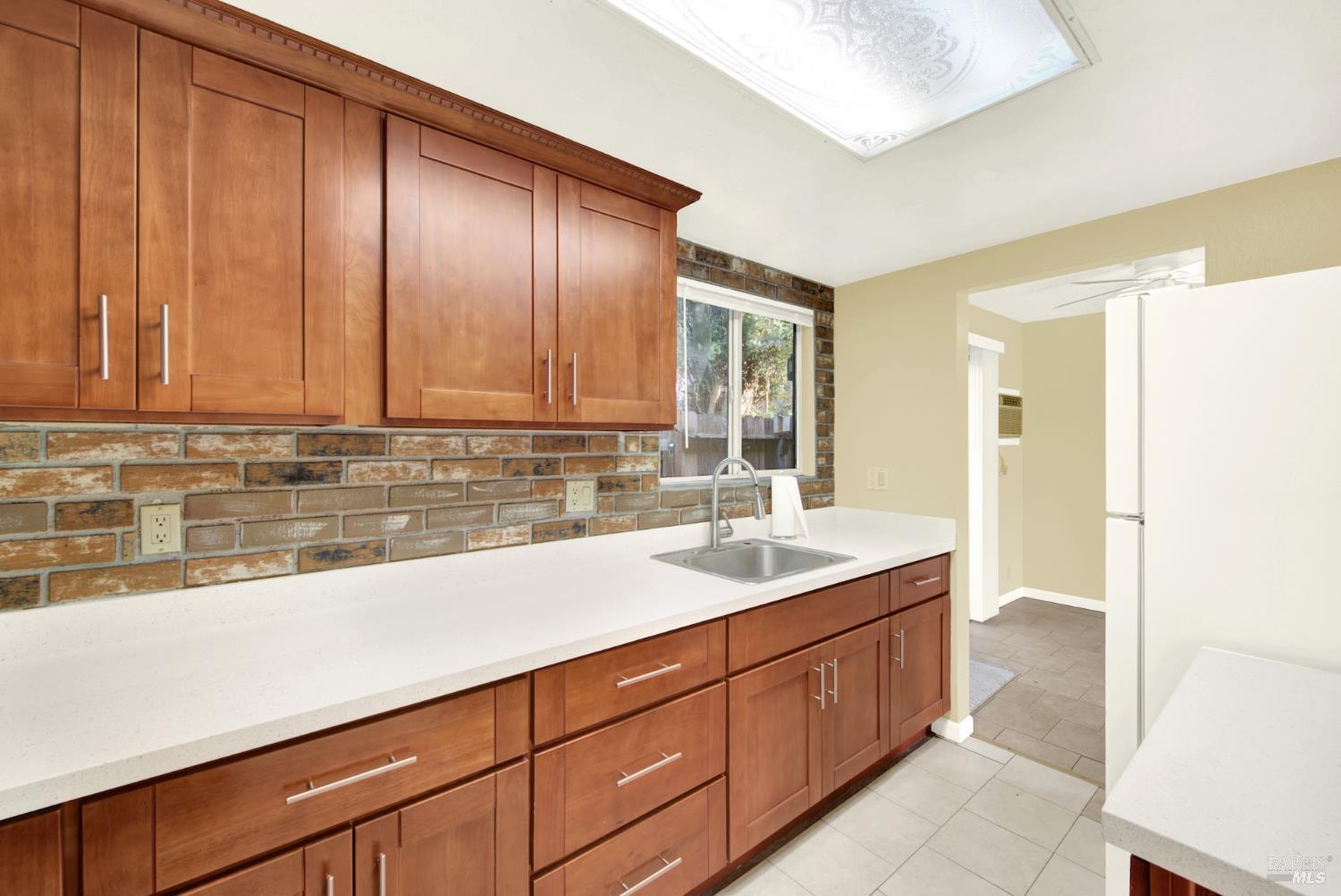 175 Del Sur Court Fairfield, CA 94533 - Photo 19 of 57