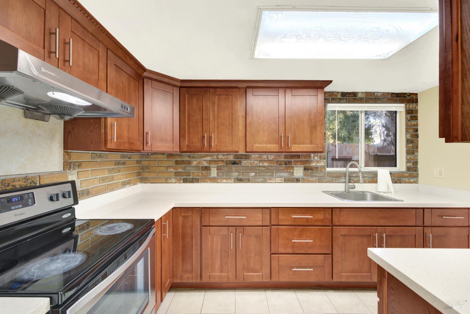 175 Del Sur Court Fairfield, CA 94533 - Photo 21 of 57