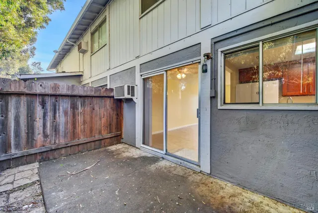 $250,000 | 175 Del Sur Court, Fairfield, CA 94533