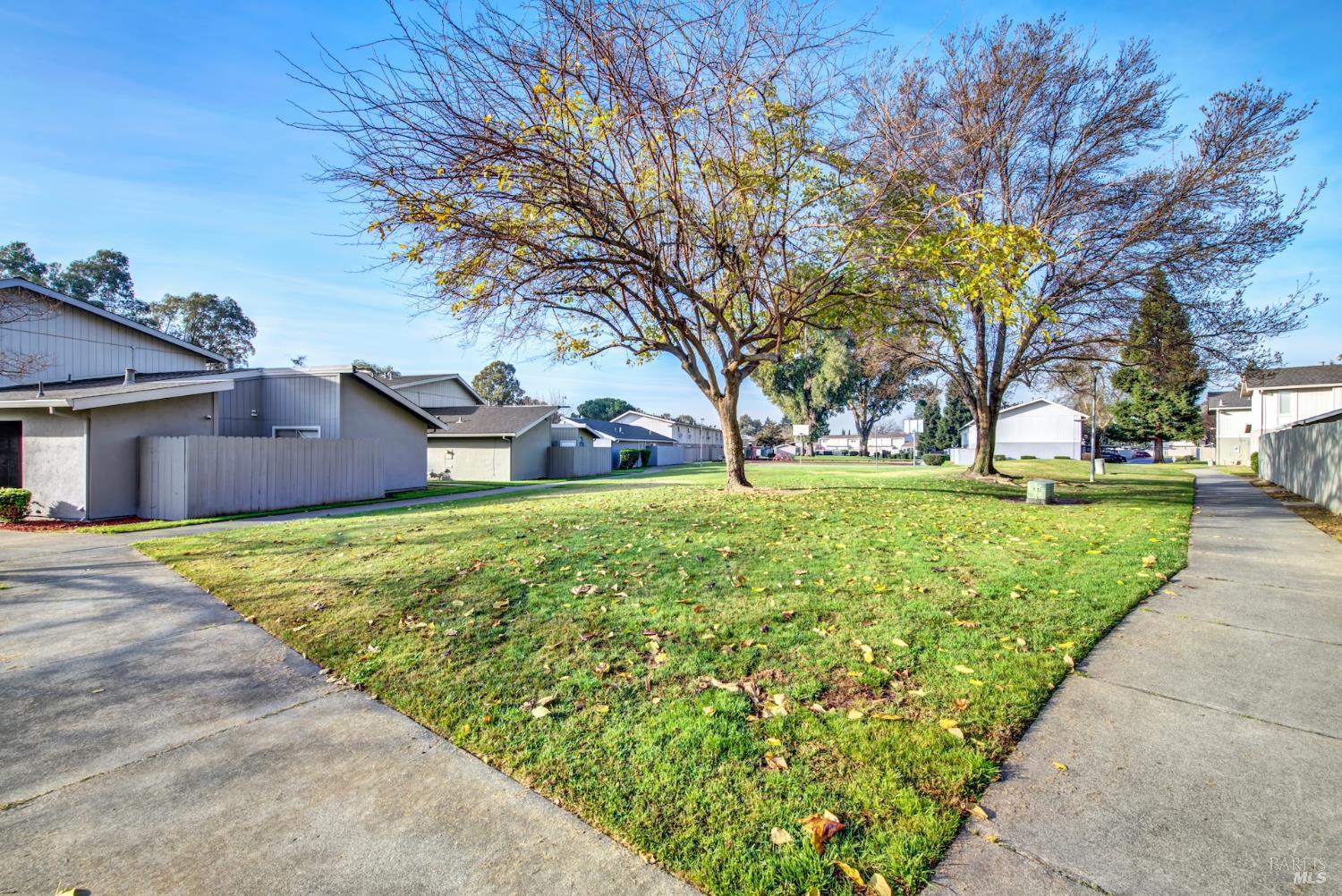 175 Del Sur Court Fairfield, CA 94533 - Photo 49 of 57