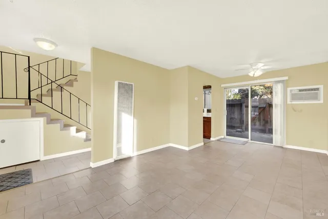 $250,000 | 175 Del Sur Court, Fairfield, CA 94533