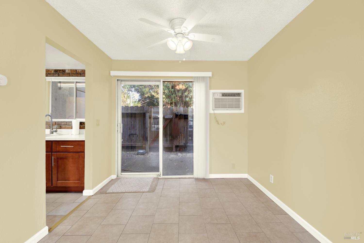 175 Del Sur Court Fairfield, CA 94533 - Photo 8 of 57