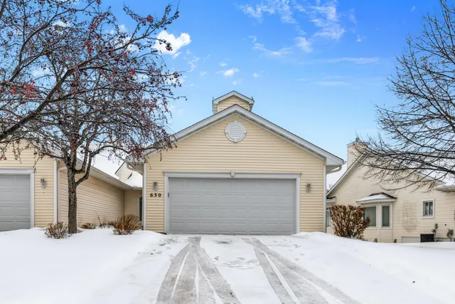 $448,500 | 630 Aqua Circle, Circle Pines, MN 55014