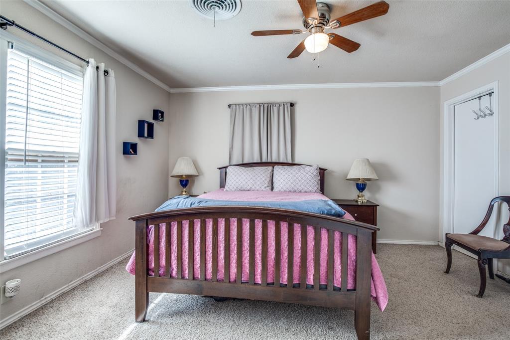 3928 Menzer Road Fort Worth, TX 76103 - Photo 27 of 35