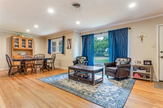 $348,900 | 3928 Menzer Road, Fort Worth, TX 76103