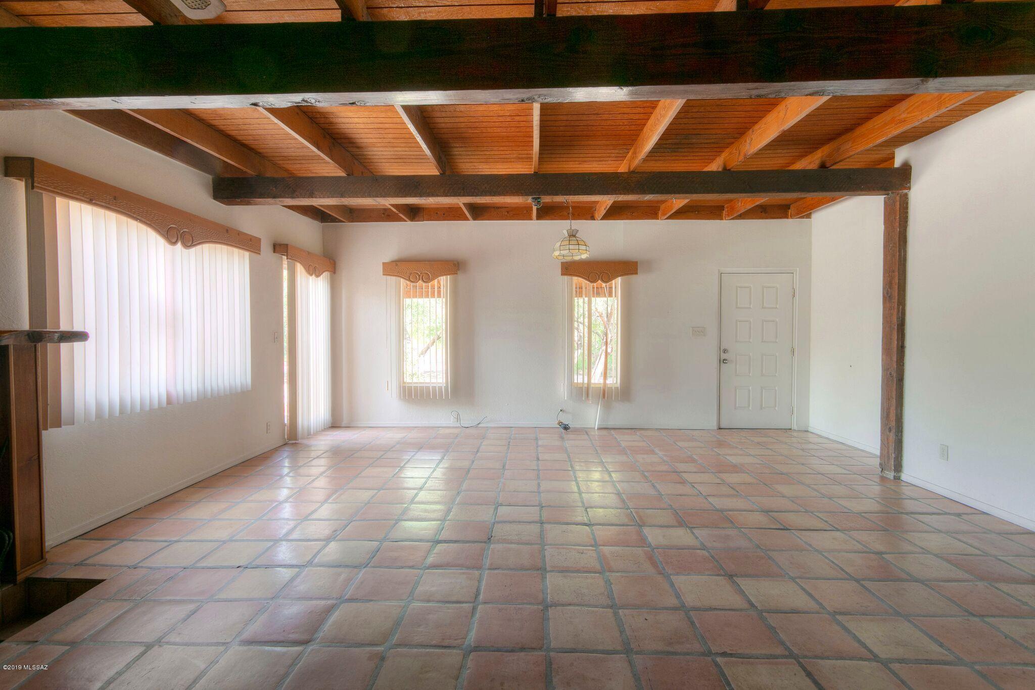 1381 Pendleton Drive Rio Rico, AZ 85648 - Photo 2 of 24