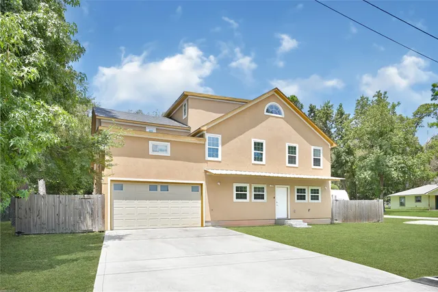 $399,900 | 10773 Royal Pines Drive, Conroe, TX 77303