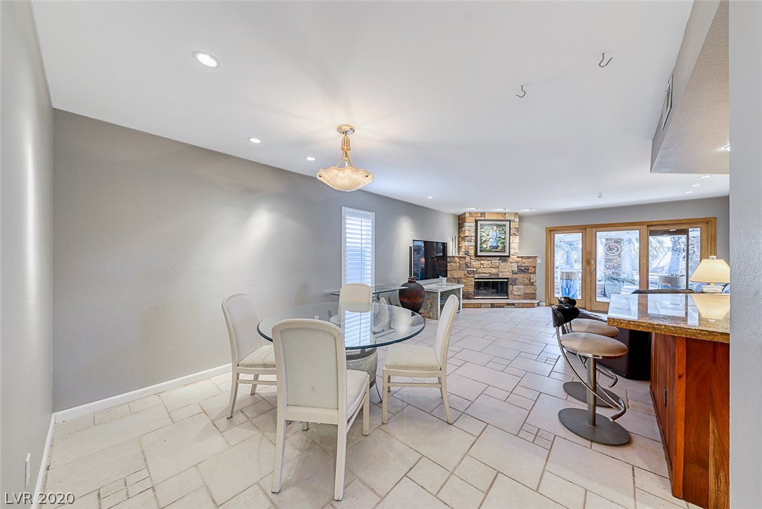 2710 Knightsbridge Road Henderson, NV 89074 - Photo 13 of 49 Gallery Image 13