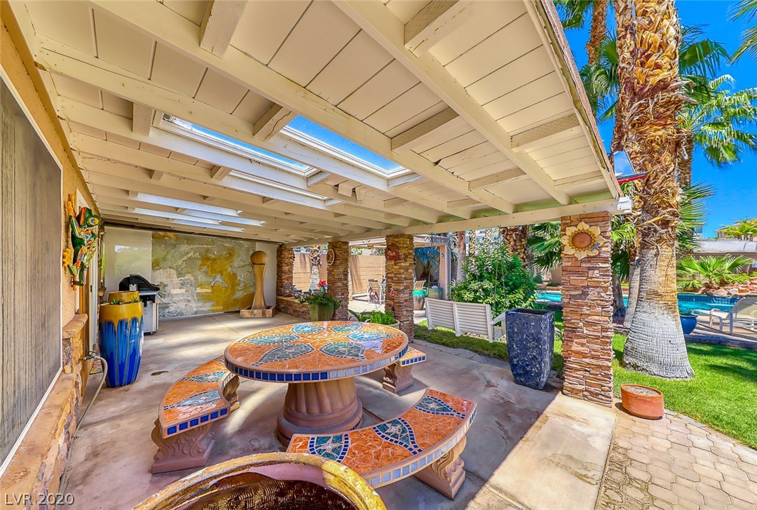 2710 Knightsbridge Road Henderson, NV 89074 - Photo 36 of 49 Gallery Image 36