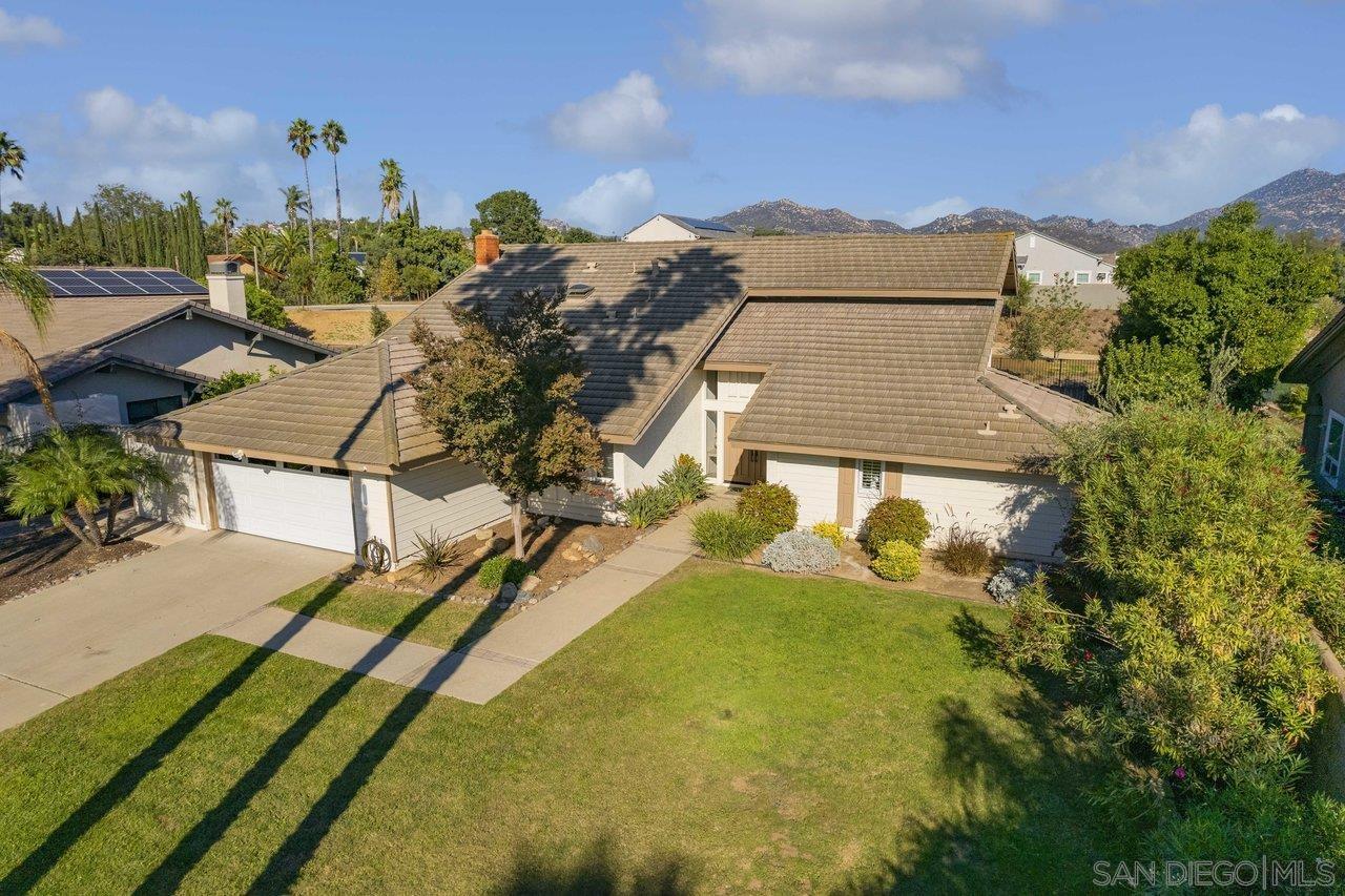 16921 Valle Verde Road Poway, CA 92064 - Photo 38 of 41