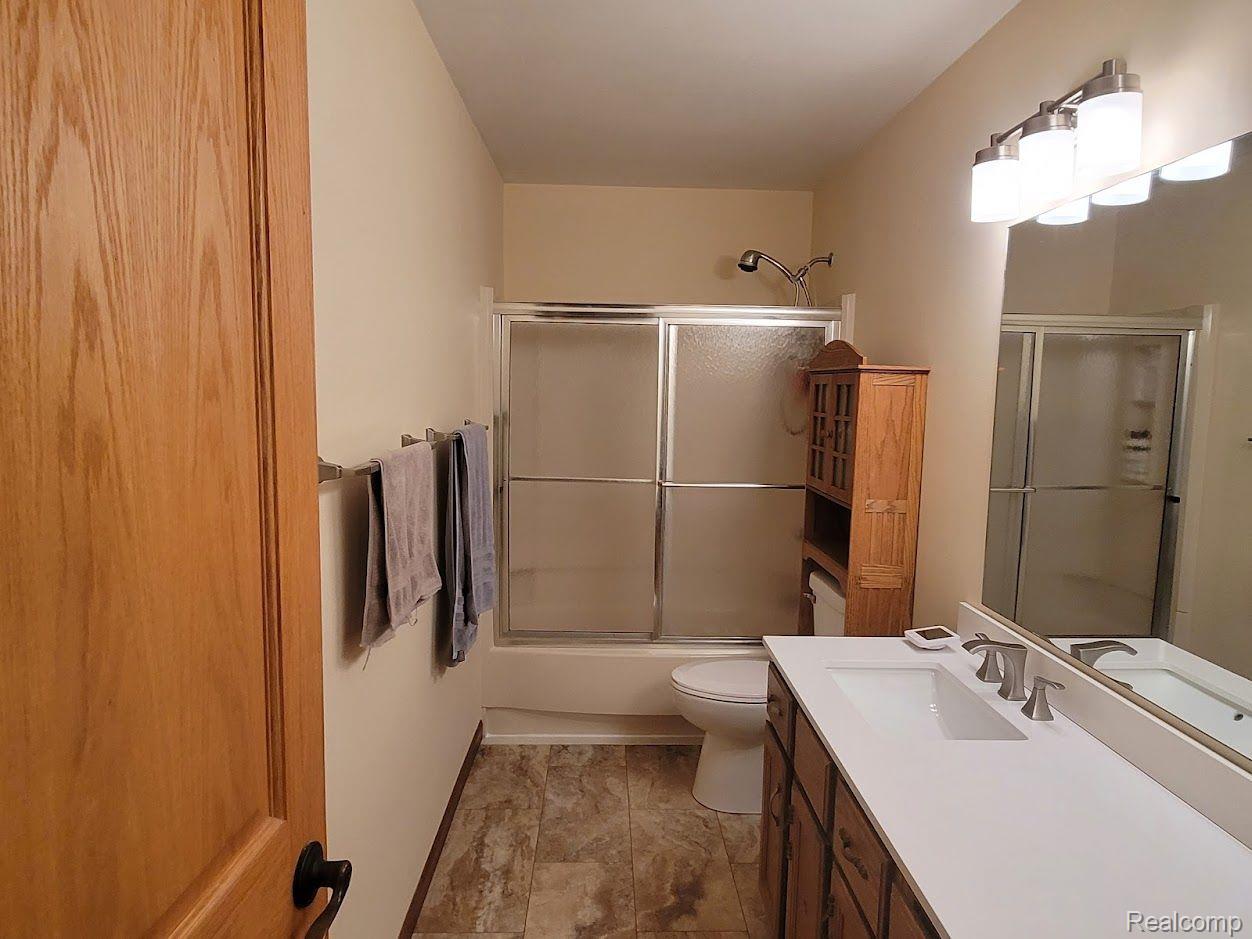 5224 Copley Square Road Grand Blanc, MI 48439 - Photo 22 of 34 Gallery Image 22