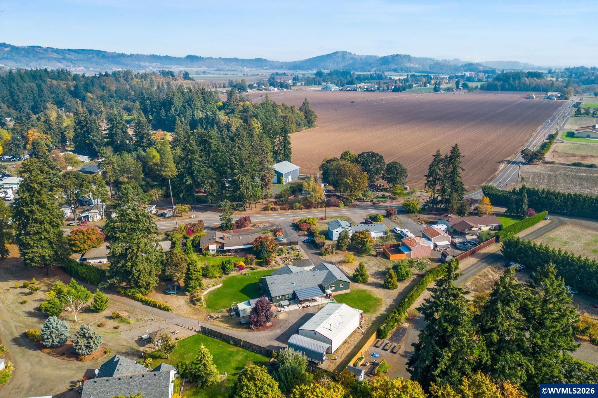 1894 Talbot Road Southeast Jefferson, OR 97352 - Photo 10 of 45