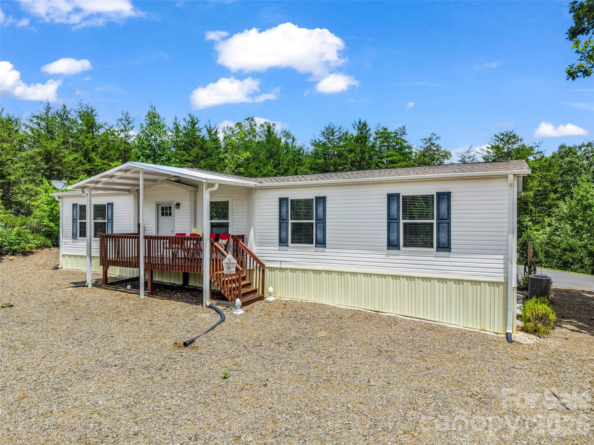 1110 Laughter Road Mill Spring, NC 28756 - Photo 4 of 47 Gallery Image 4