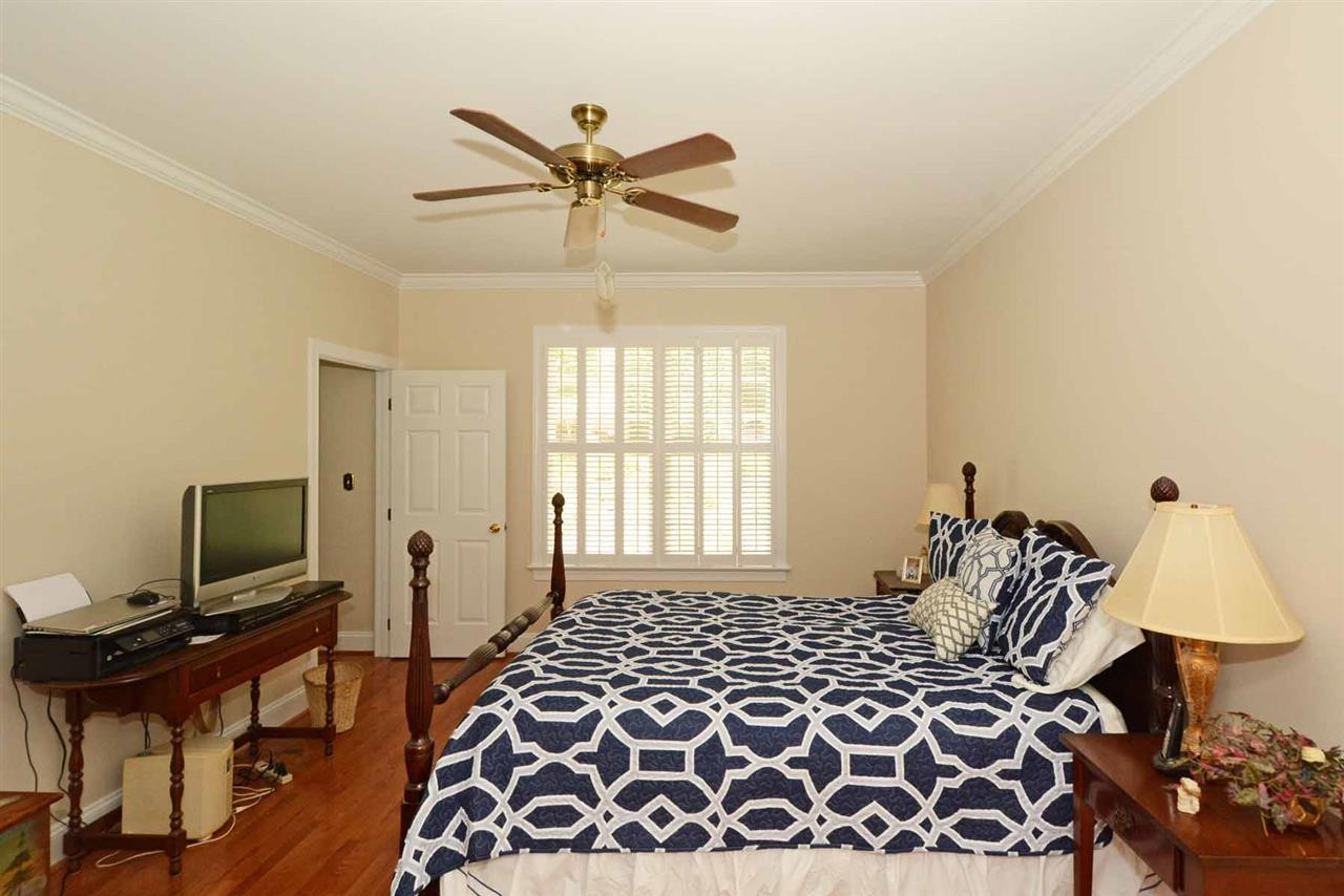 1404 Canfield Court Raleigh, NC 27608 - Photo 14 of 25 Photo 14