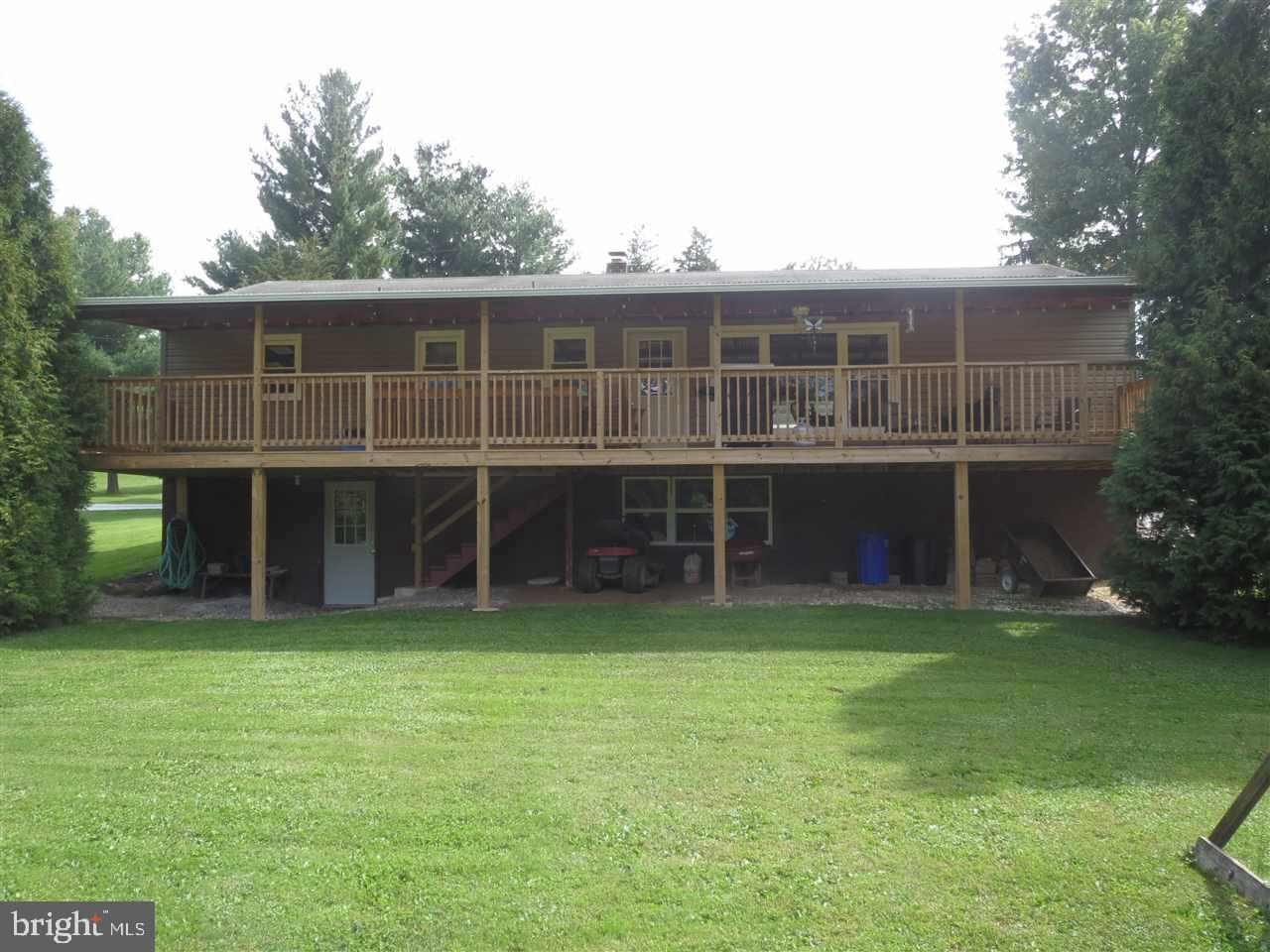2307 Log Cabin Road York, PA 17408 - Photo 4 of 27
