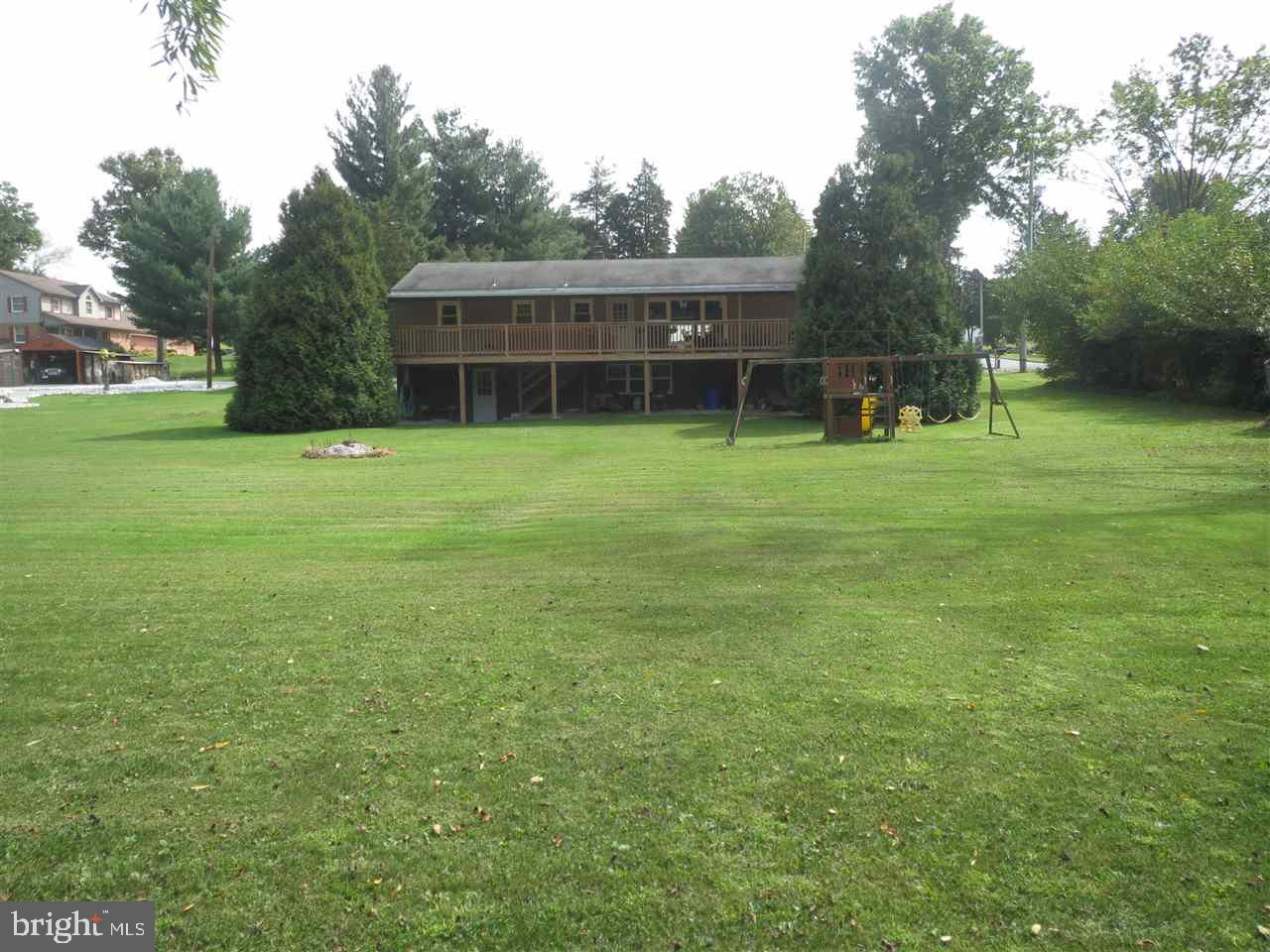 2307 Log Cabin Road York, PA 17408 - Photo 5 of 27