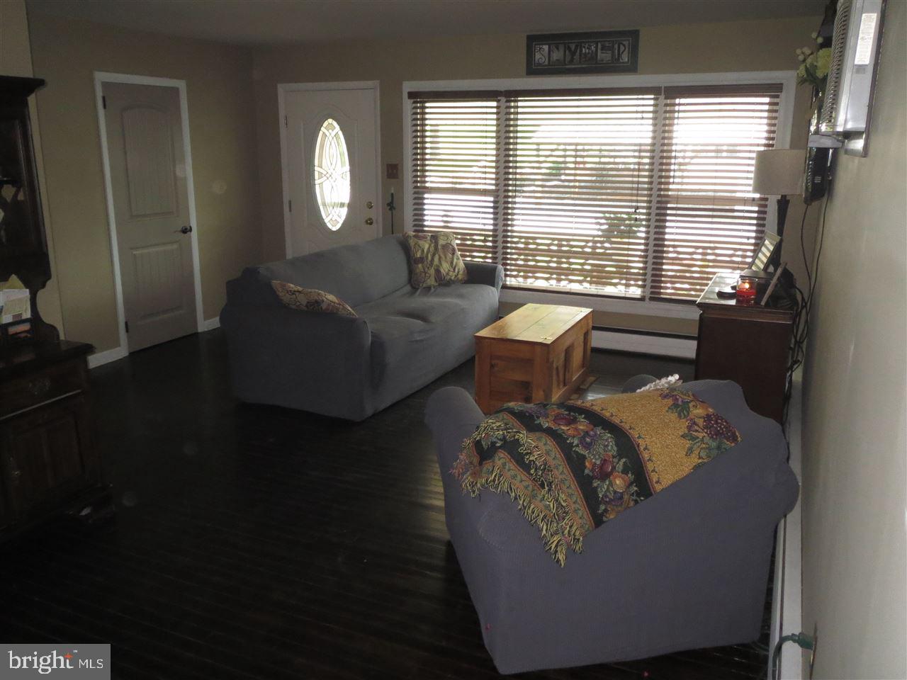 2307 Log Cabin Road York, PA 17408 - Photo 7 of 27