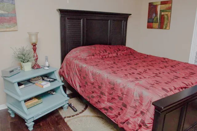 $2,100 | 10114 Kirkvale Drive, Houston, TX 77089