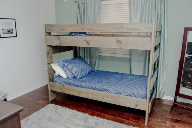 $2,100 | 10114 Kirkvale Drive, Houston, TX 77089