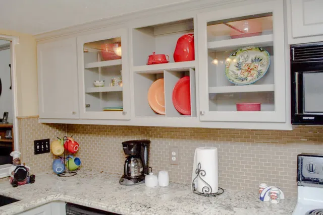 $2,100 | 10114 Kirkvale Drive, Houston, TX 77089