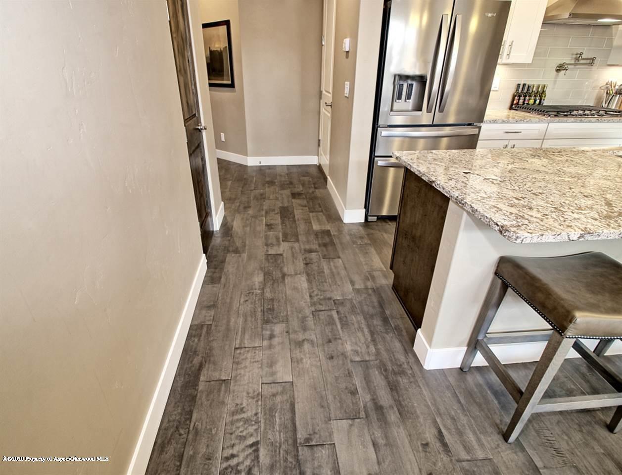 388 West Ridges Boulevard, Unit B Grand Junction, CO 81507 - Photo 2 of 17 20190719-3