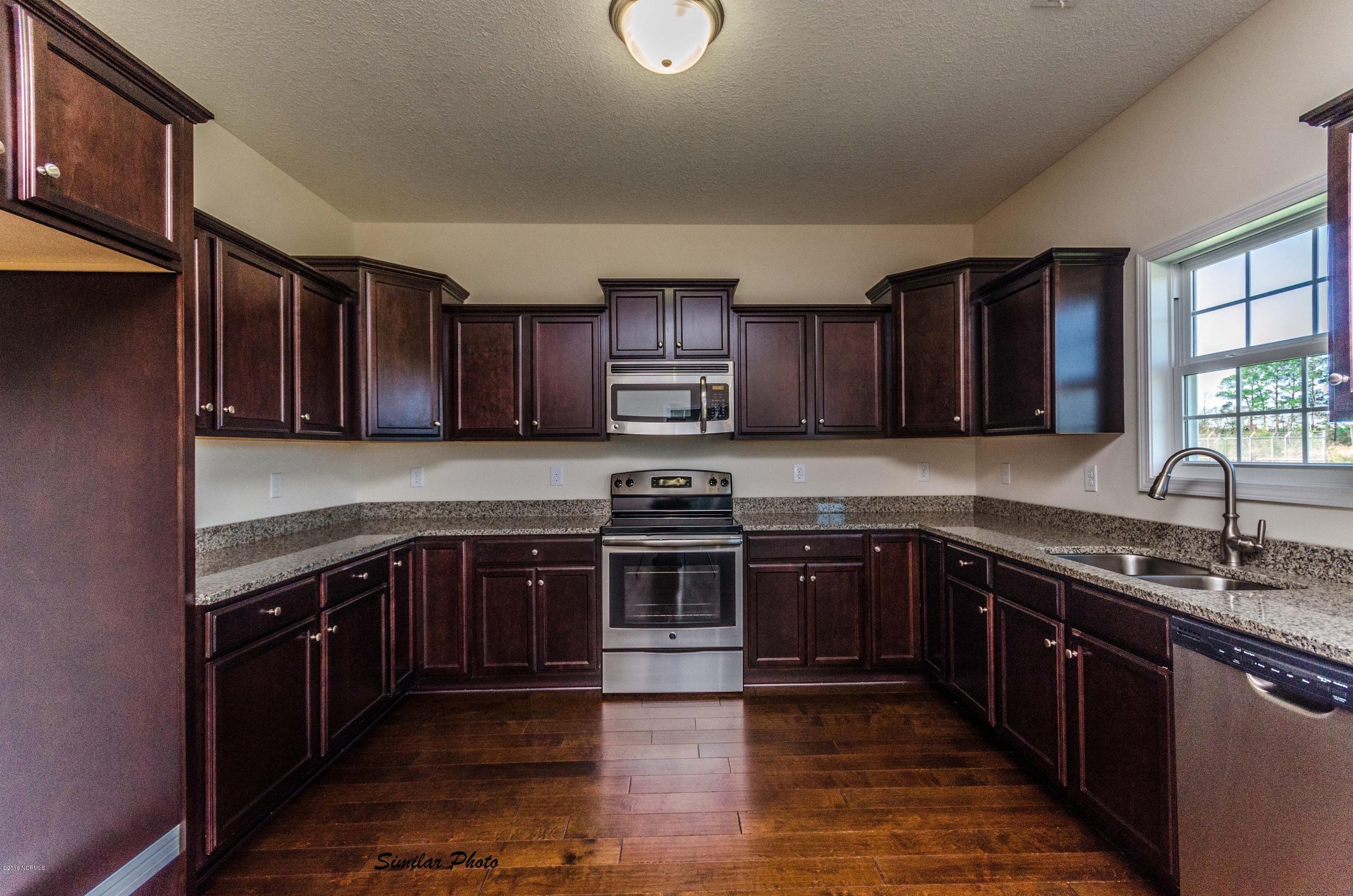 328 Catamaran Road Swansboro, NC 28584 - Photo 12 of 29 12