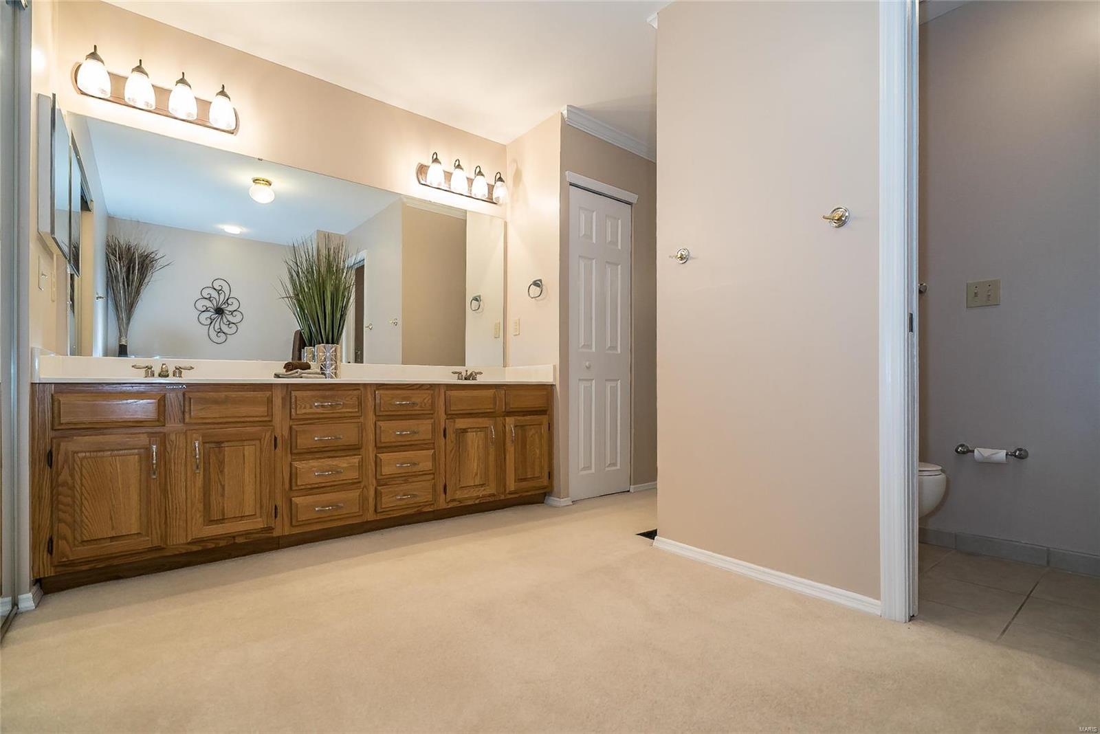 1908 Baxter Ridge Drive Chesterfield, MO 63017 - Photo 36 of 76 Gallery Image 36