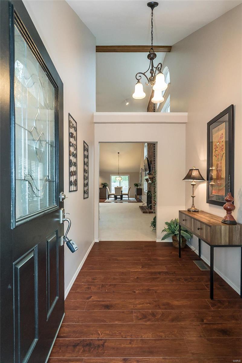 1908 Baxter Ridge Drive Chesterfield, MO 63017 - Photo 6 of 76 Gallery Image 6