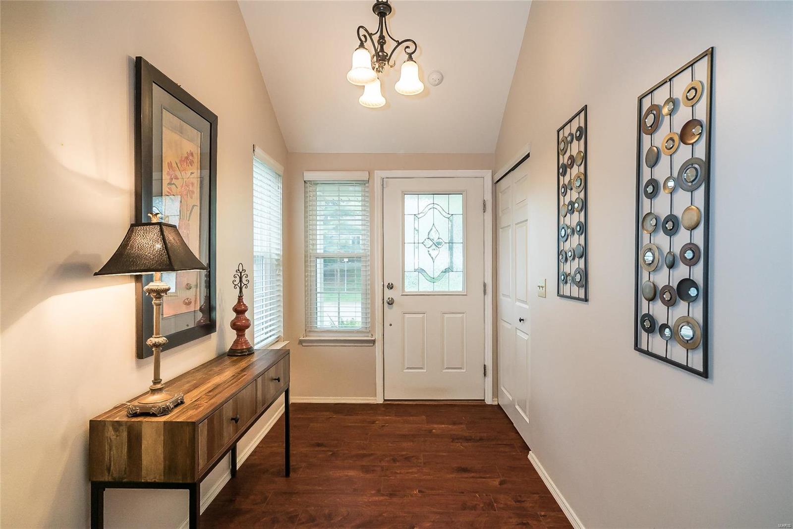 1908 Baxter Ridge Drive Chesterfield, MO 63017 - Photo 8 of 76 Gallery Image 8