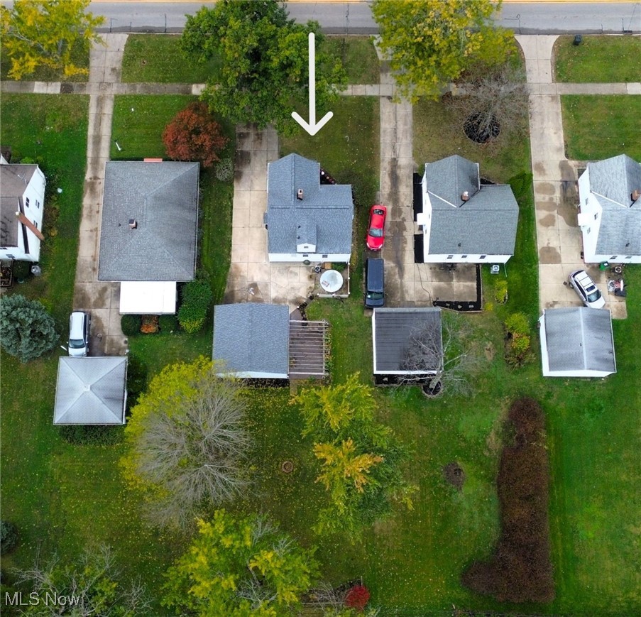 1575 Lander Road Cleveland, OH 44124 - Photo 48 of 49 Aerial view of residential area