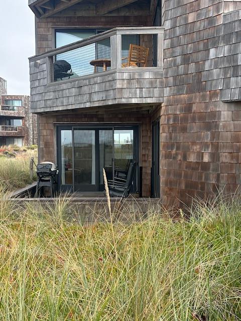 101 Shell Road, Unit 247 Watsonville, CA 95076 - Photo 6 of 11 a view of house with patio outdoor seating area