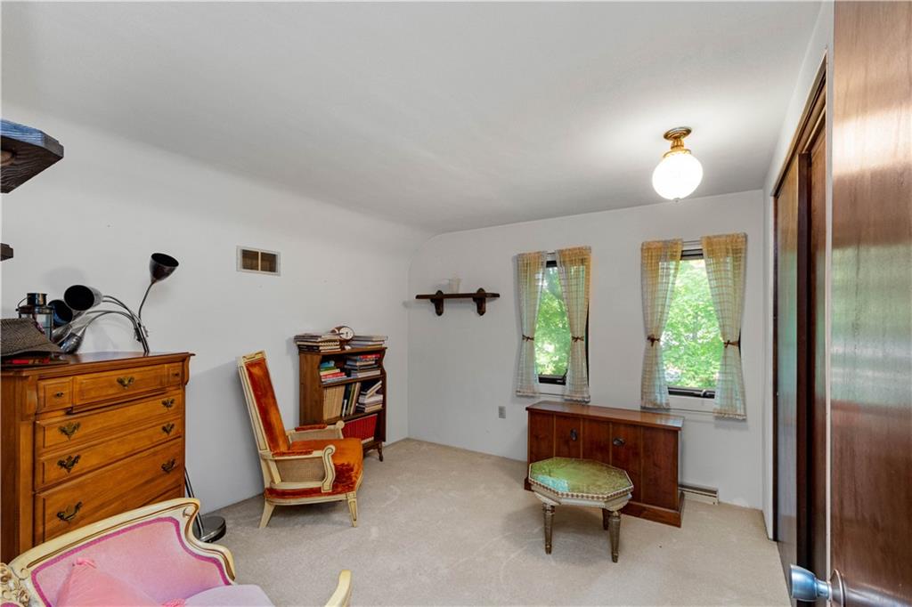 194 Thompson Hill Road Aliquippa, PA 15001 - Photo 21 of 33 Gallery Image 21