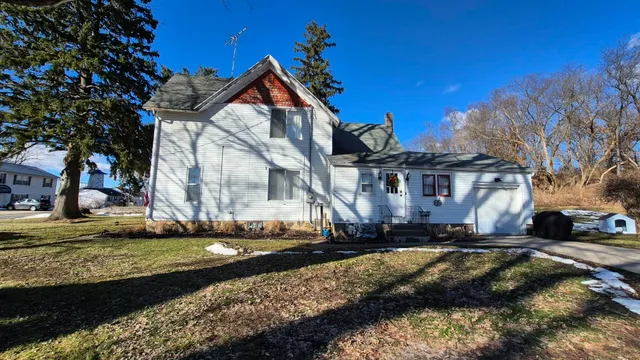 $275,000 | 216 Coon Prairie Road, Westby, WI 54667