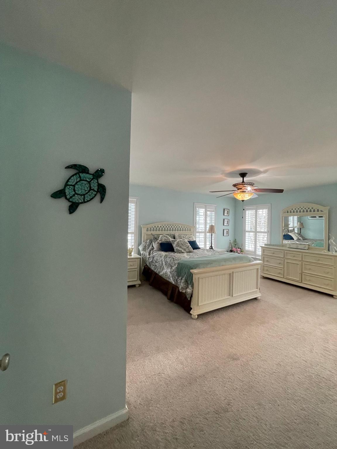 36479 Old Mill Road Ocean View, DE 19970 - Photo 18 of 41 First floor master bedroom