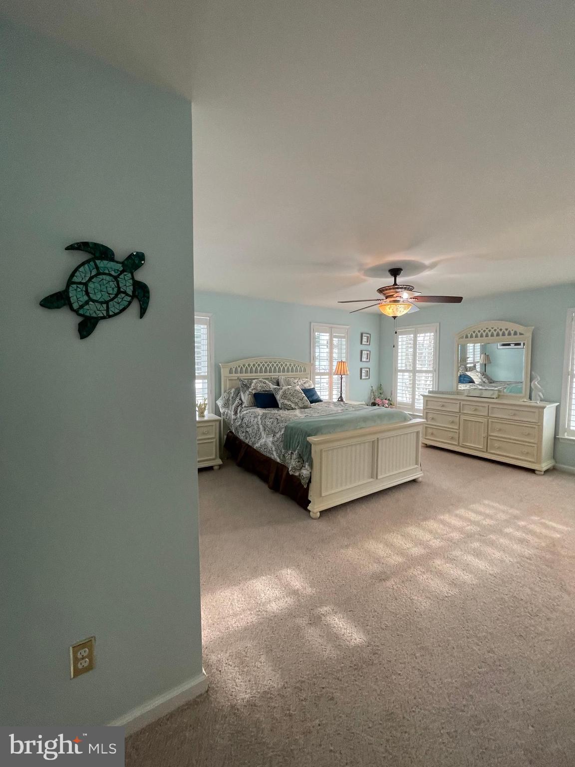 36479 Old Mill Road Ocean View, DE 19970 - Photo 19 of 41 First floor master bedroom