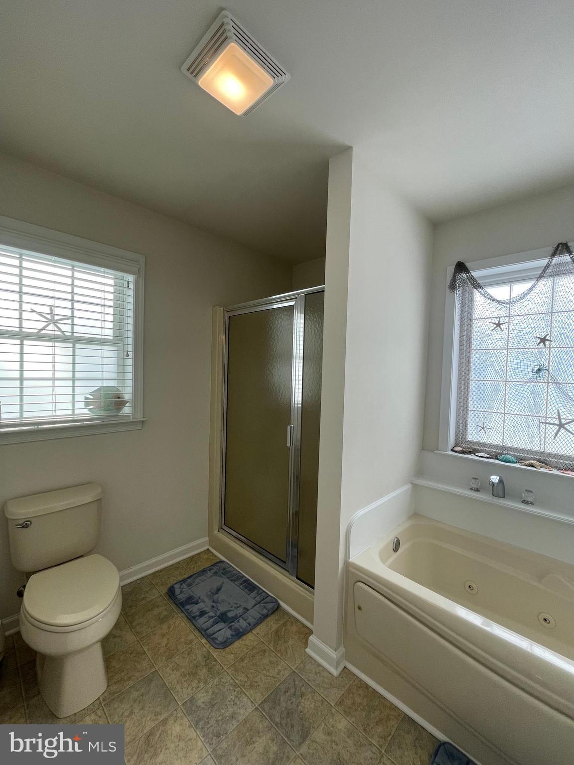 36479 Old Mill Road Ocean View, DE 19970 - Photo 23 of 41 First floor master bath