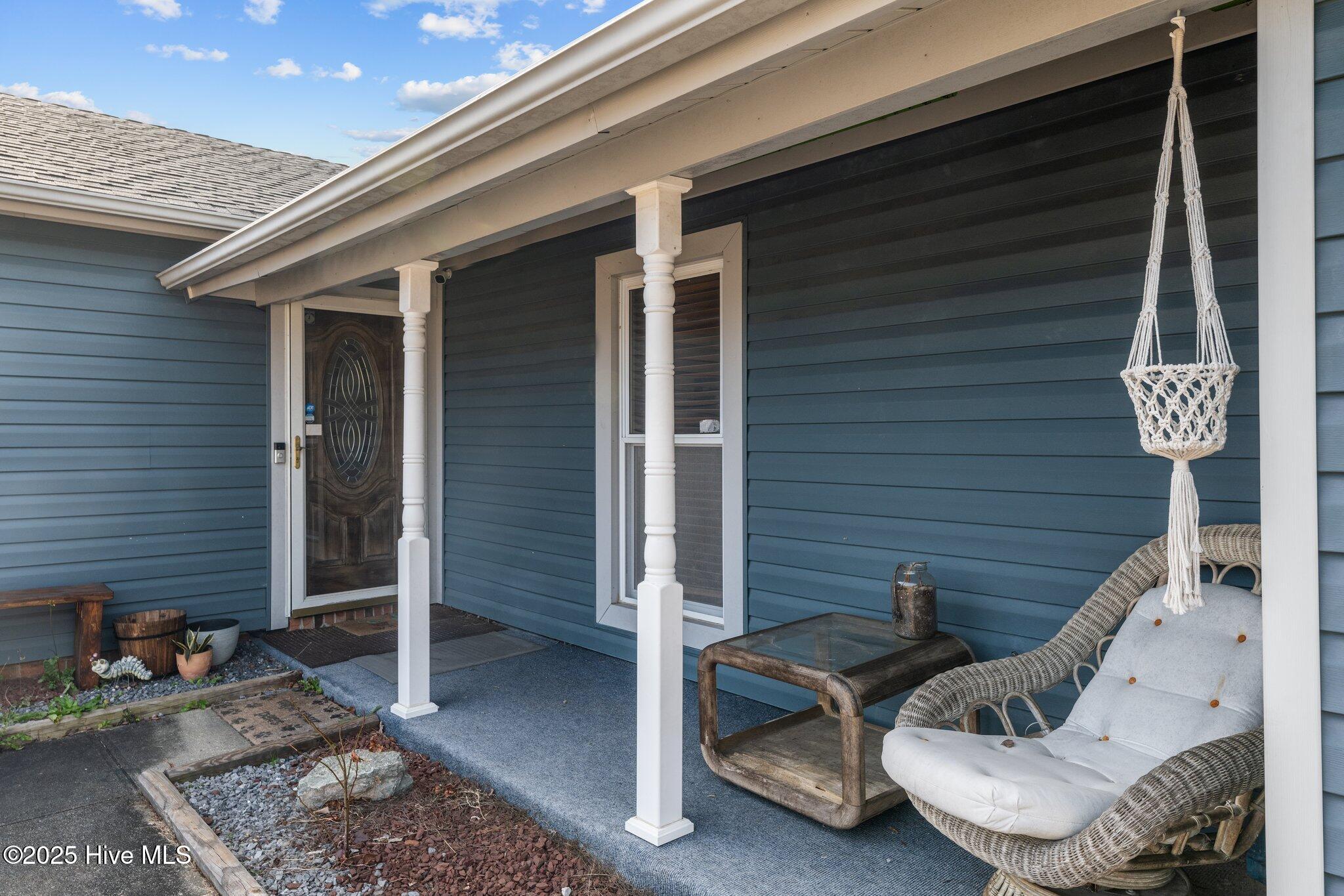 103 Shipman Road Havelock, NC 28532 - Photo 3 of 43 41-web-or-mls-DSC_5919