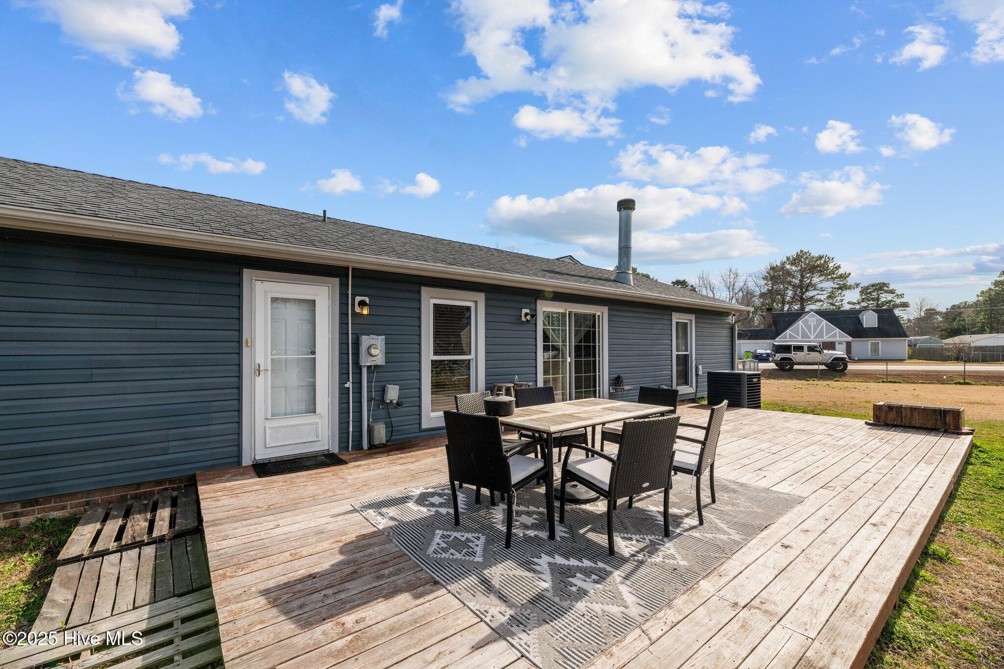103 Shipman Road Havelock, NC 28532 - Photo 36 of 43 35-web-or-mls-DSC_5910
