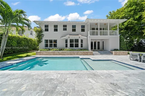 $3,900,000 | 5700 Southwest 86th Street, South Miami, FL 33143