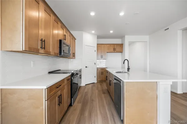 $429,990 | 54860 East 27th Place, Strasburg, CO 80136