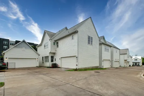 $739,000 | 4810 Springdale Road, Austin, TX 78723