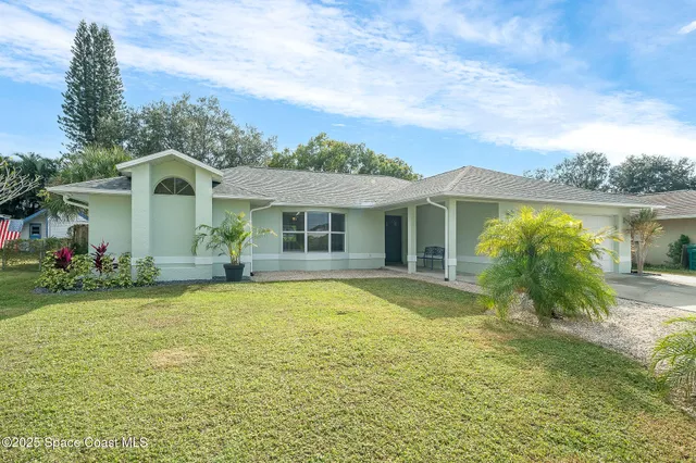 $349,900 | 2885 Kingston Lane, Melbourne, FL 32935