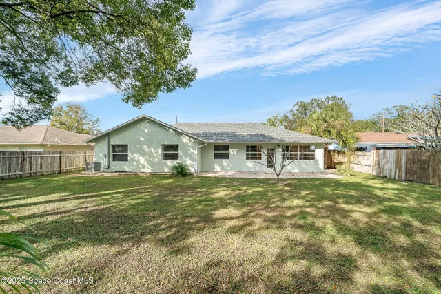 $349,900 | 2885 Kingston Lane, Melbourne, FL 32935