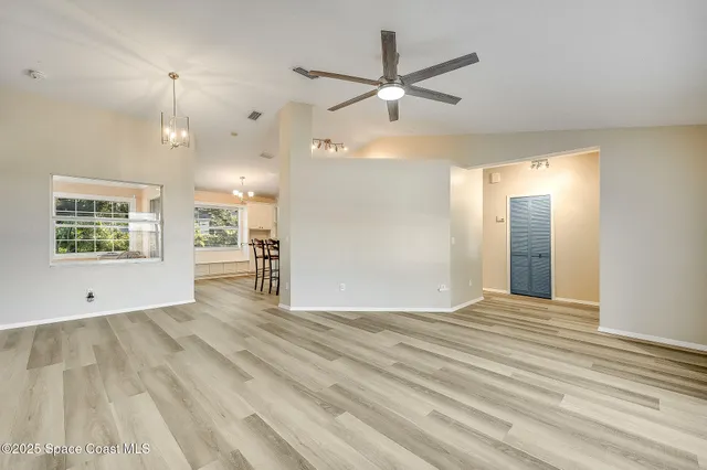 $349,900 | 2885 Kingston Lane, Melbourne, FL 32935