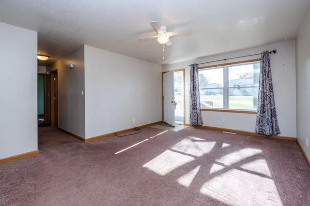 $269,000 | 6175-6177 Aubill Drive, Eau Claire, MI 49111