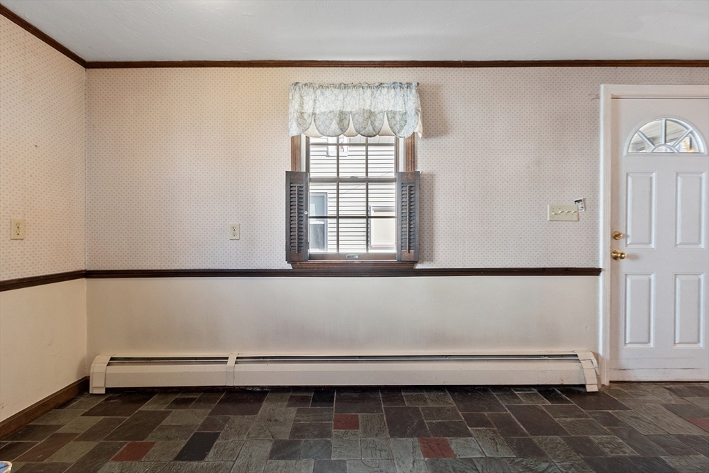 4 Moran Street Gardner, MA 01440 - Photo 19 of 30 a view of entryway