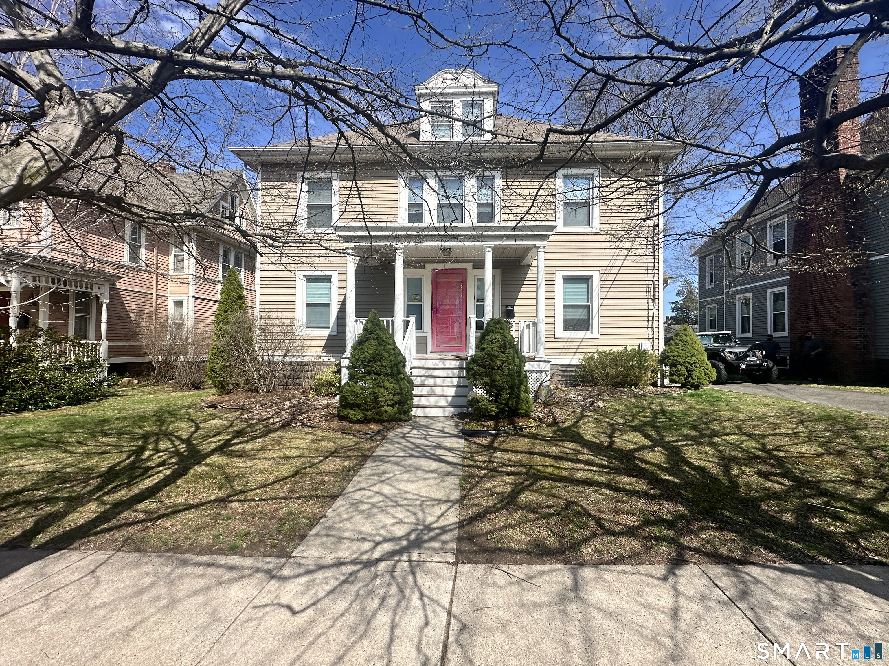 394 High Street Middletown, CT 06457 - Photo 1 of 27