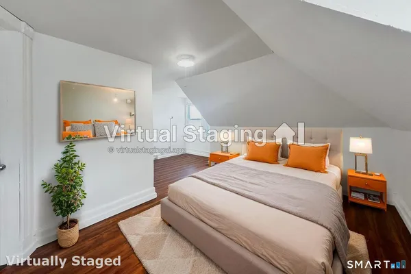 $2,800 | 394 High Street, Middletown, CT 06457