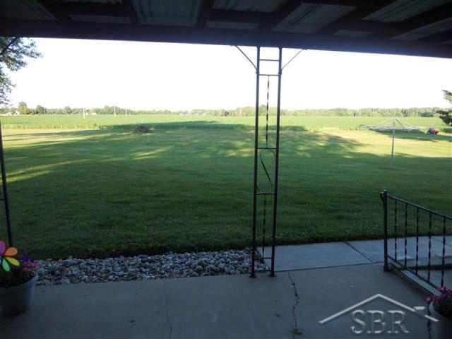 5880 North Rich Road Alma, MI 48801 - Photo 14 of 18 20091531-13.JPG